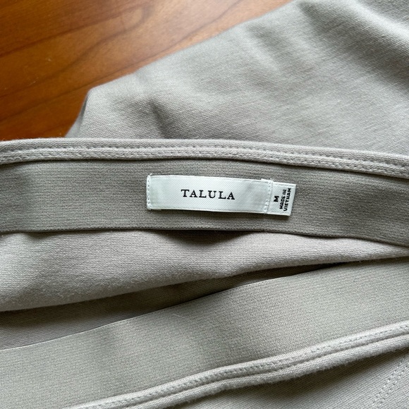 Talula Aritzia Grey Primrose Faux Wrap Skirt size Medium - Picture 5 of 7